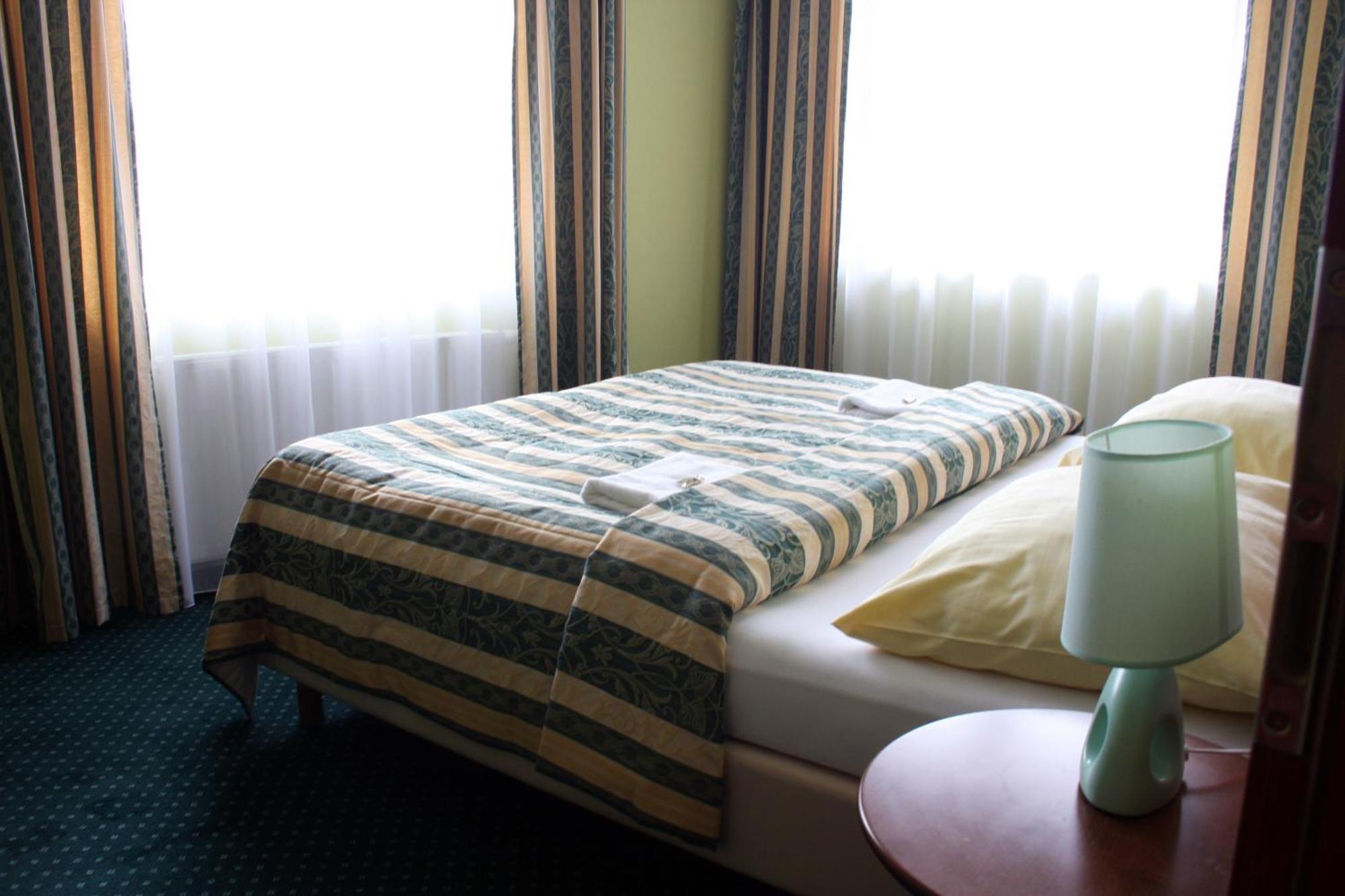 Hotel Terasa Фридек-Мистек Экстерьер фото
