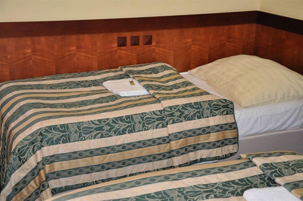 Hotel Terasa Фридек-Мистек Экстерьер фото